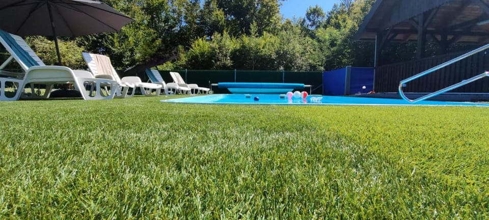 Spring, Day, Natural landscape, Balcony/Terrace, Pool view, Swimming pool, sunbed