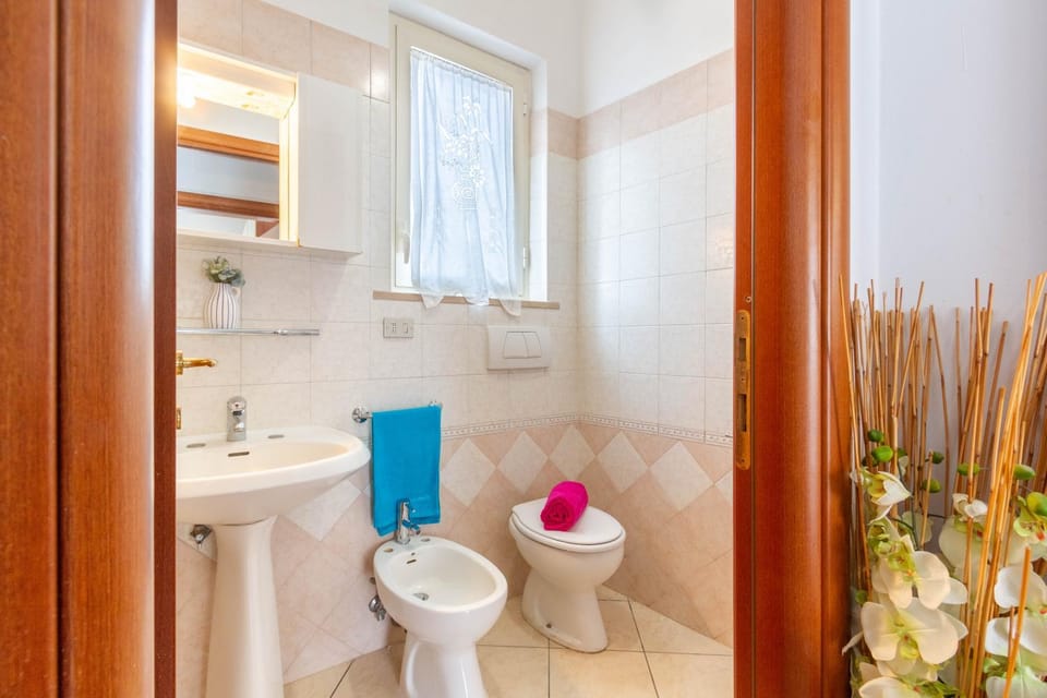 Toilet, Bathroom, bidet
