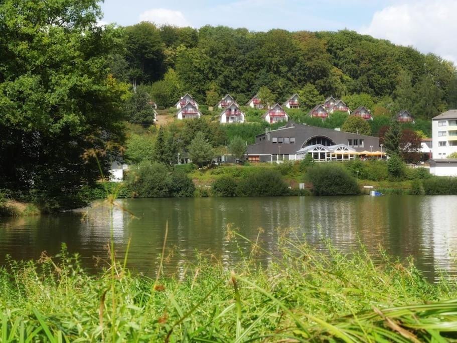 Nearby landmark, Natural landscape
