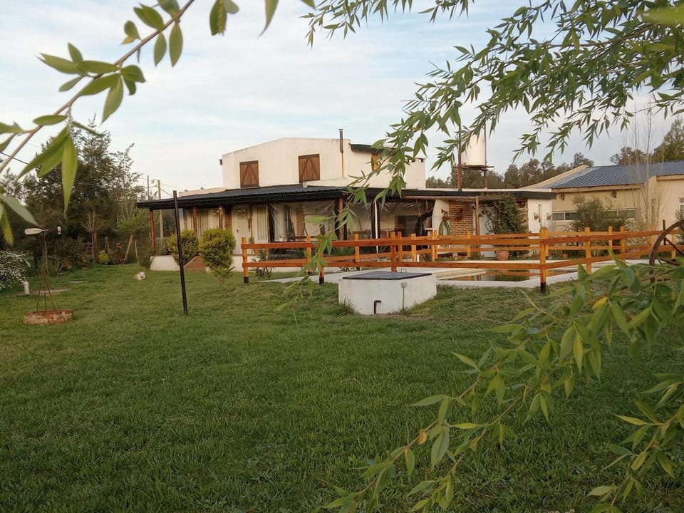 Quinta Ohana Monte House in Buenos Aires Province
