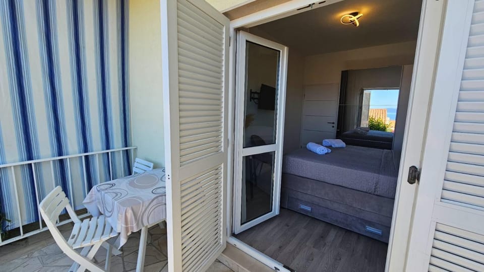 Balcony/Terrace, Bedroom