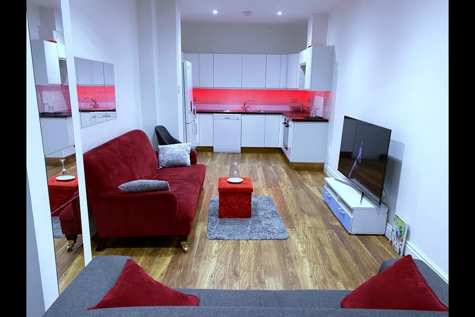 One Bedroom Spacious Apartment STEP4 Ltd Apartment in London Borough of Southwark