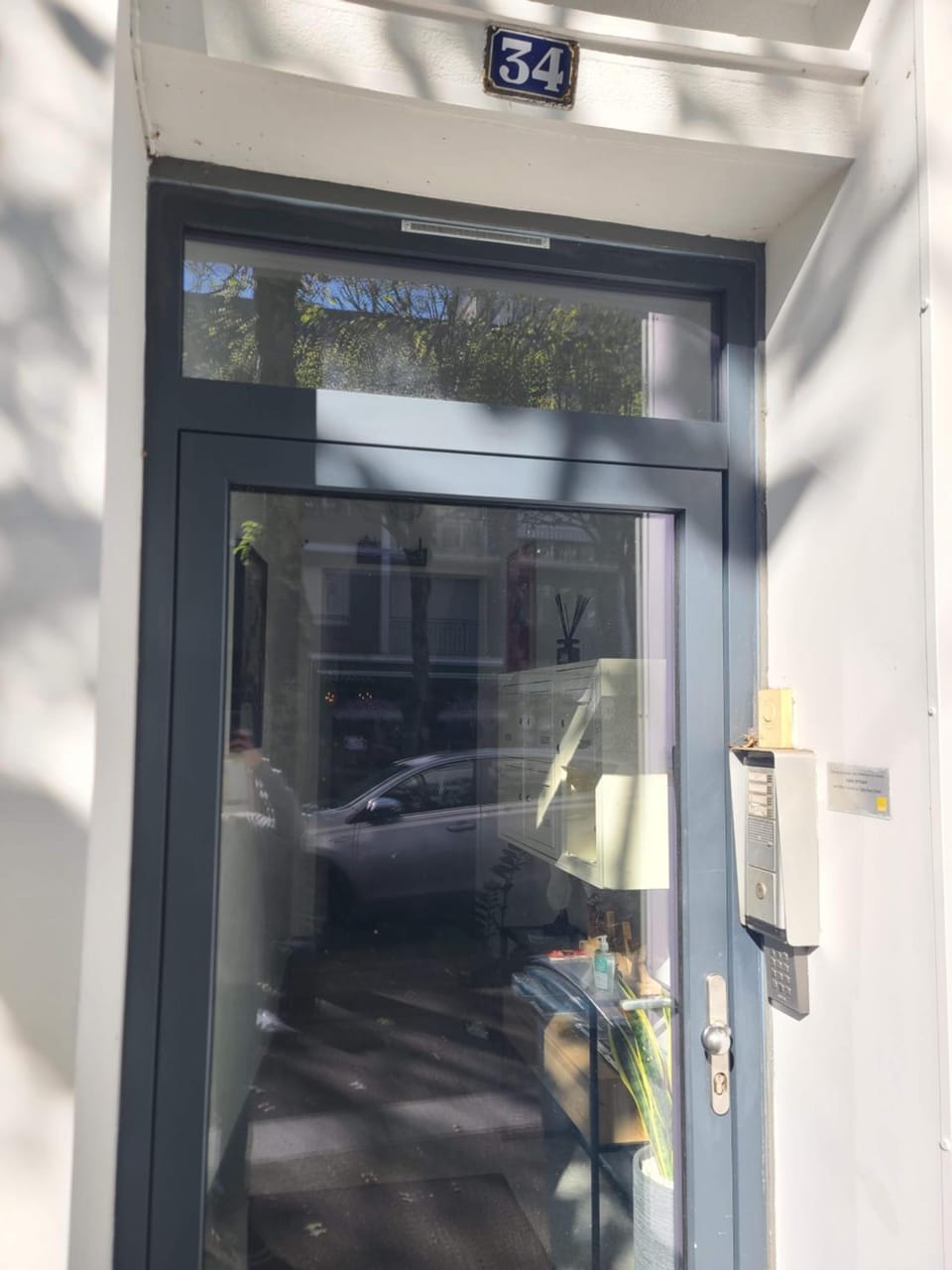 Property building, Facade/entrance