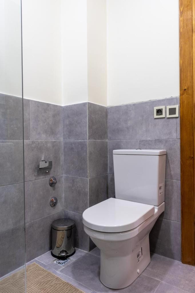 Toilet, Bathroom