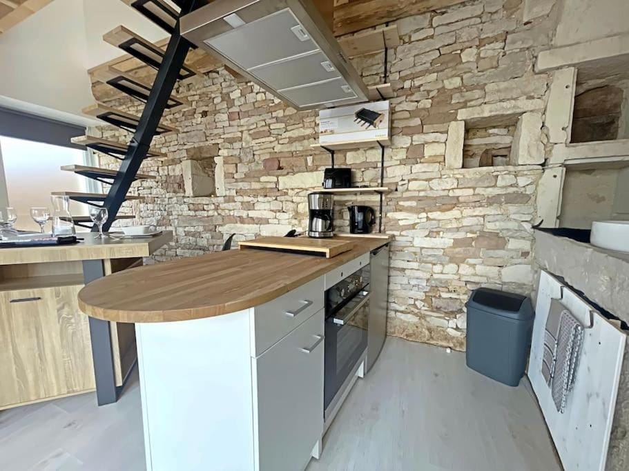 Charmante maison de village Apartment in Bourgogne-Franche-Comté