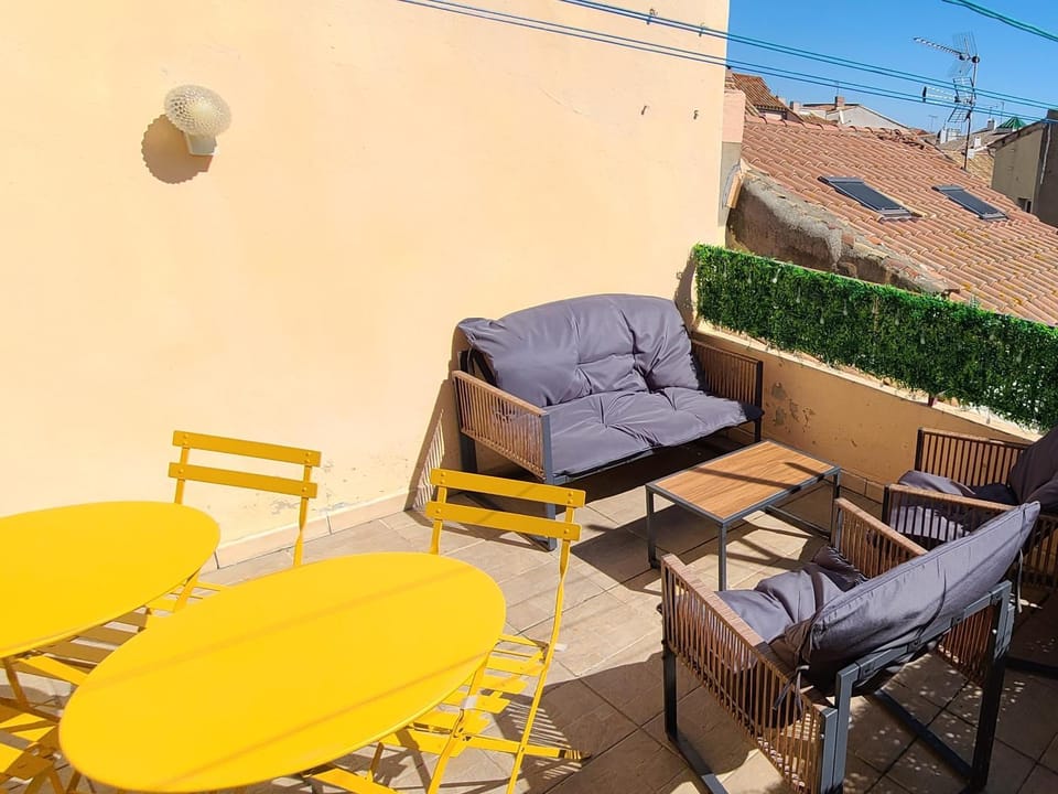 Le Marceau Terrasse Sur Le Toit Apartment in Narbonne