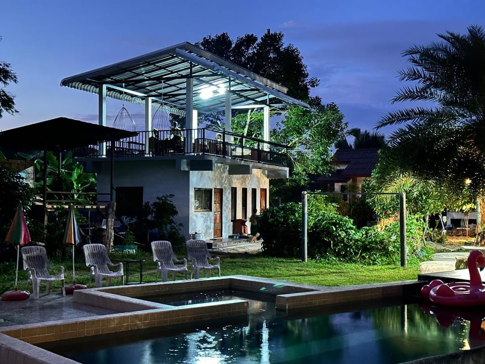 Swimming pool