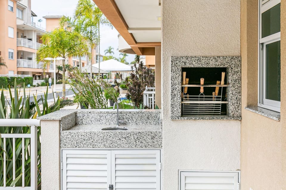 Day, BBQ facilities