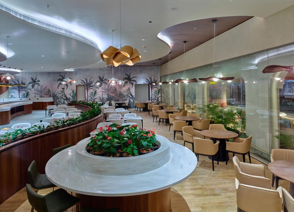Restaurant/places to eat, Food and drinks, Food