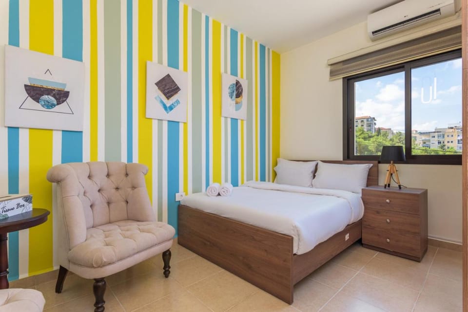 Seating area, Bedroom