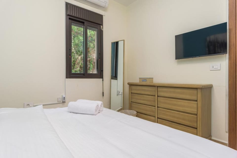 TV and multimedia, Bedroom