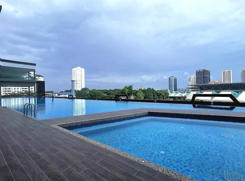 JB City Twin Tower Chic Designer byHS Apartment in Johor Bahru
