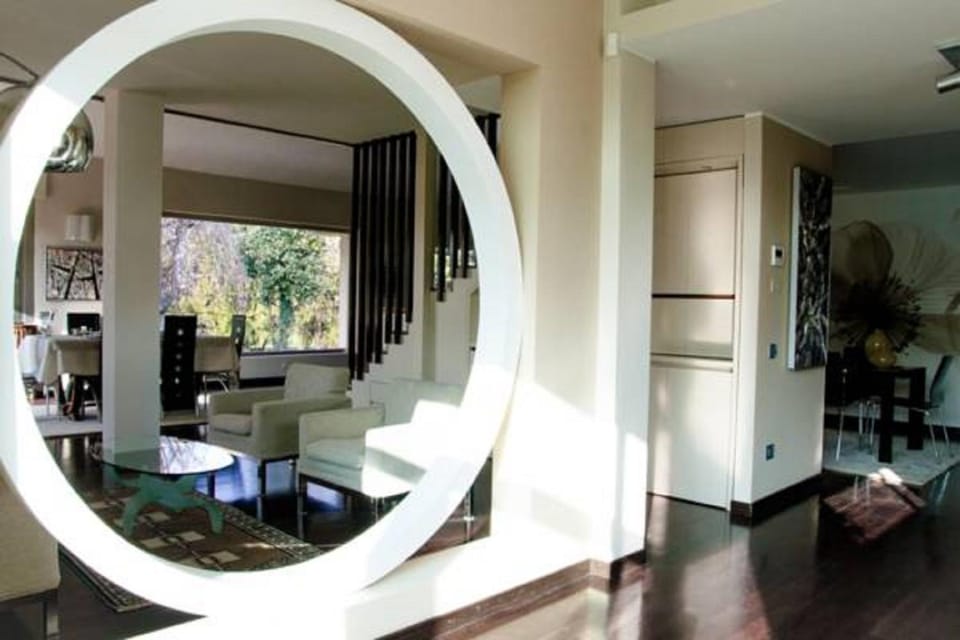 Communal lounge/ TV room