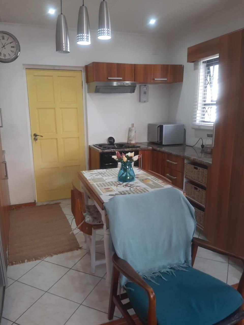 Local & comfortable Apartment in Cape Town