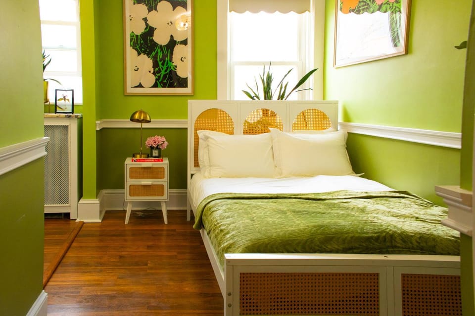Bed, Bedroom