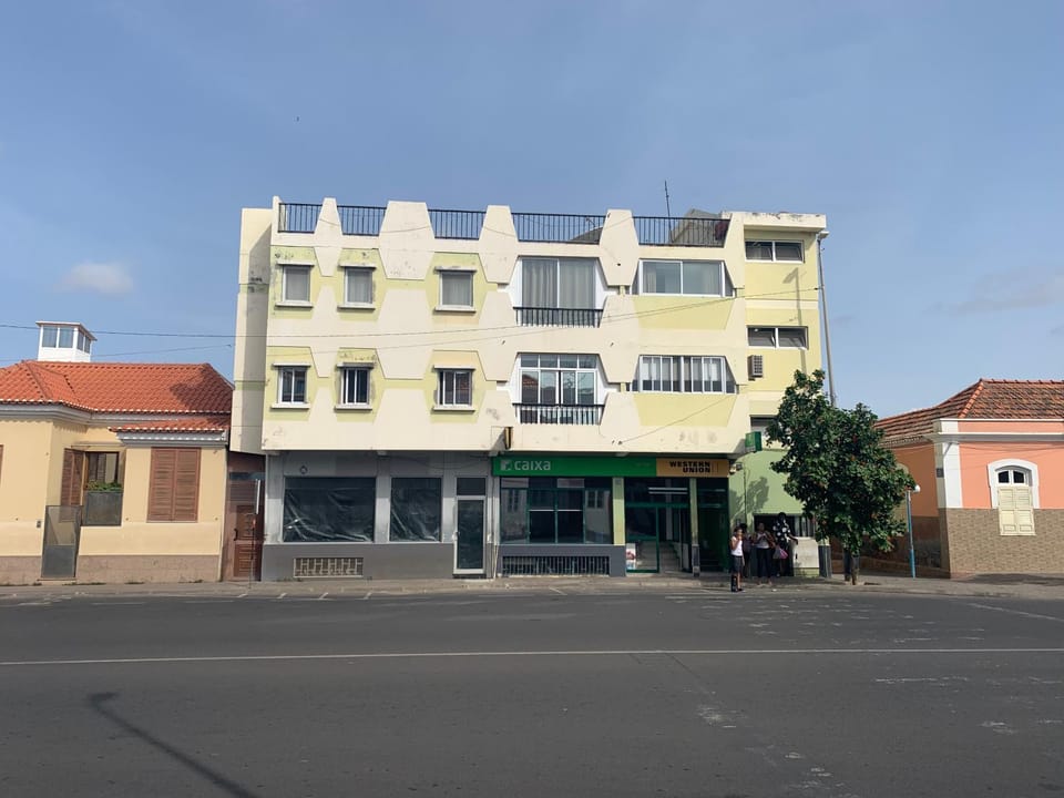 Property building, Neighbourhood