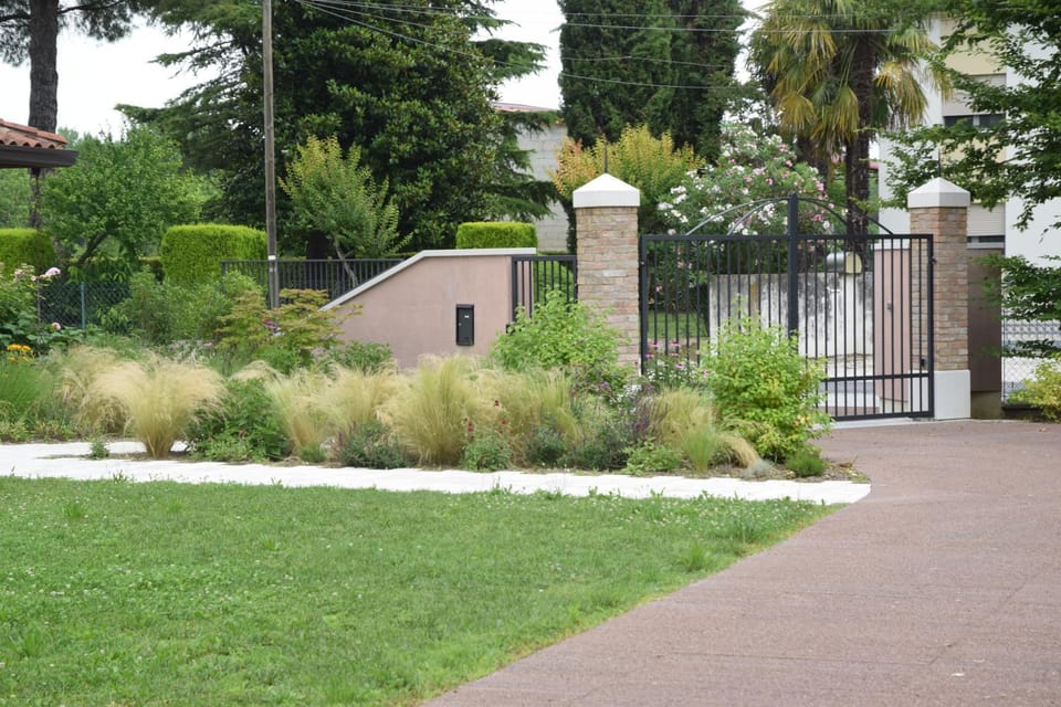 Garden, Garden