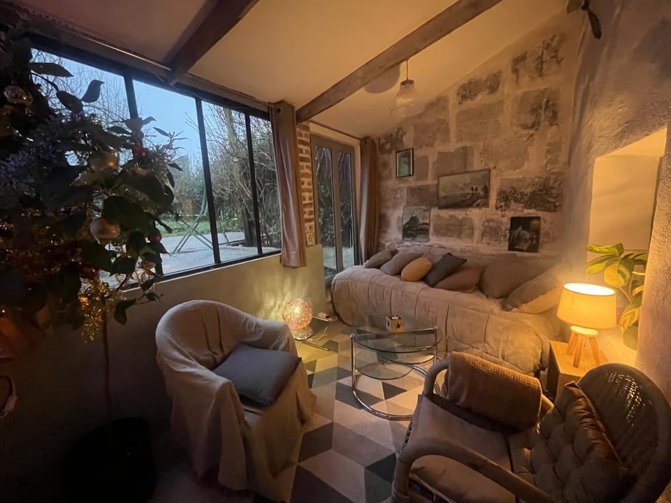 La Petite Maison House in Île-de-France