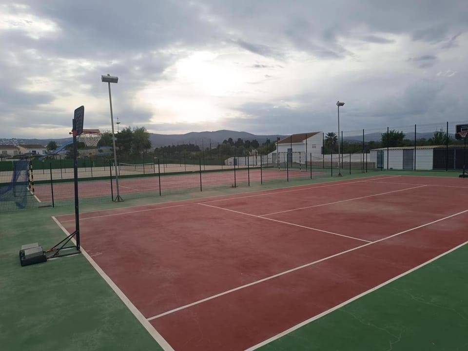 Tennis court