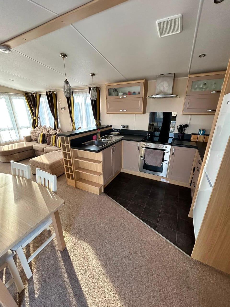 Private 2-Bedroom Caravan by Camber Sands Beach, Sleeps 5-6, Sofa Bed, Private Parking, Free Wi-Fi, NO SMOKING, NO PETS Campground/ 
RV Resort in Camber