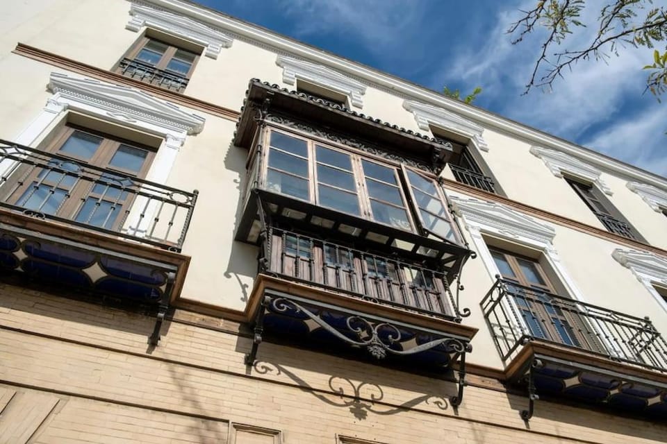 Property building, Off site, Balcony/Terrace