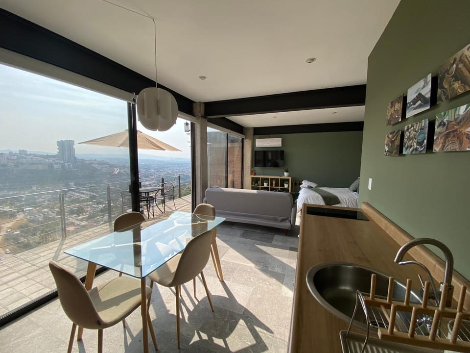 Brick Box Apartment in Santiago de Queretaro