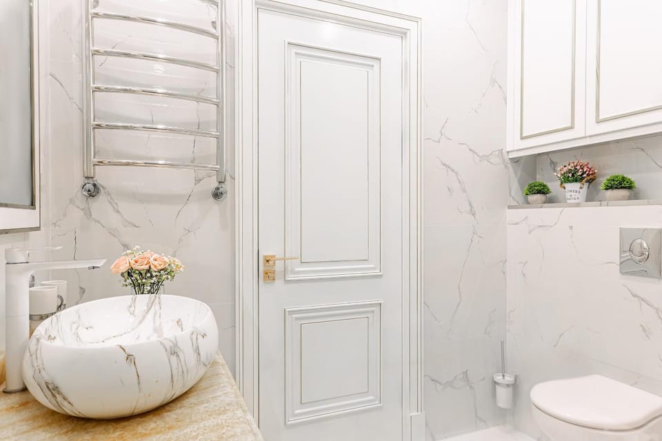 Shower, Toilet, Bathroom, towels