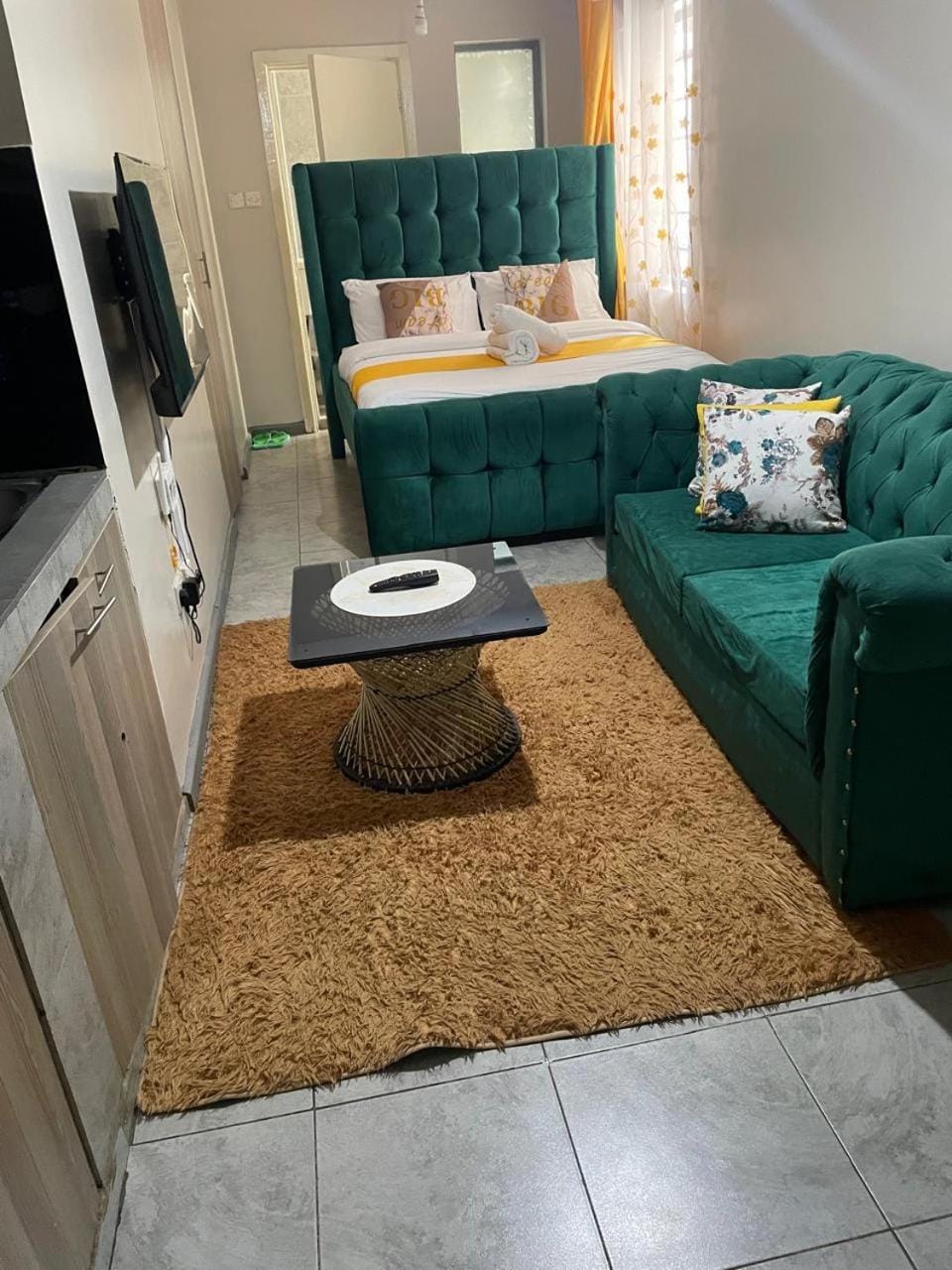 Photo of the whole room