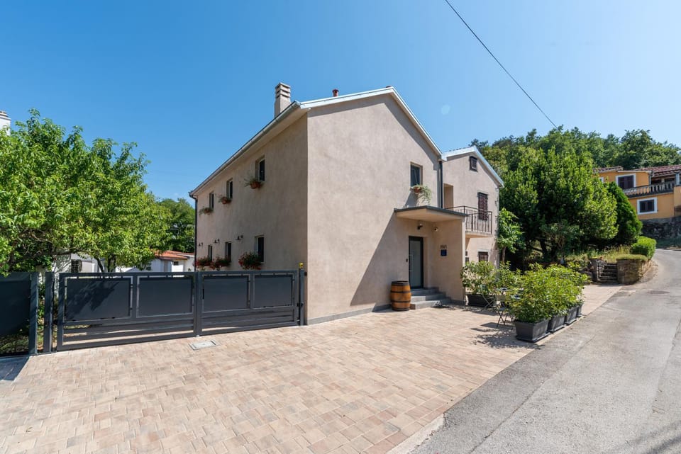 Konoba Most Rooms Bed and Breakfast in Istria County