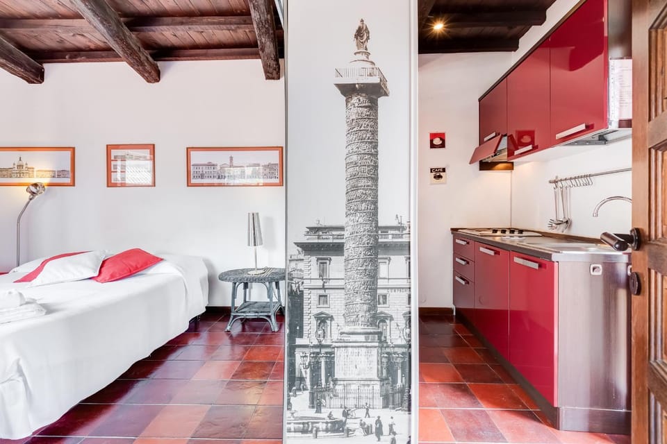 Romantic house with terrace Apartment in Rome