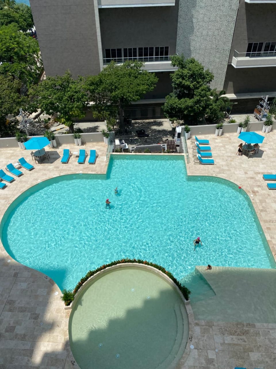 Swimming pool