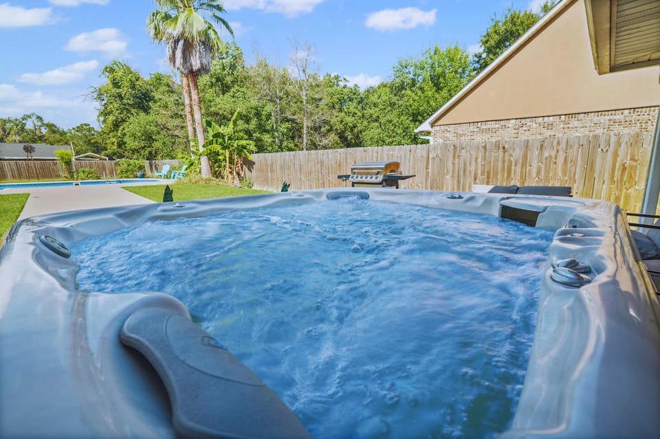 Endless Summer Retreat with Private Pool near Beach House in Mississippi