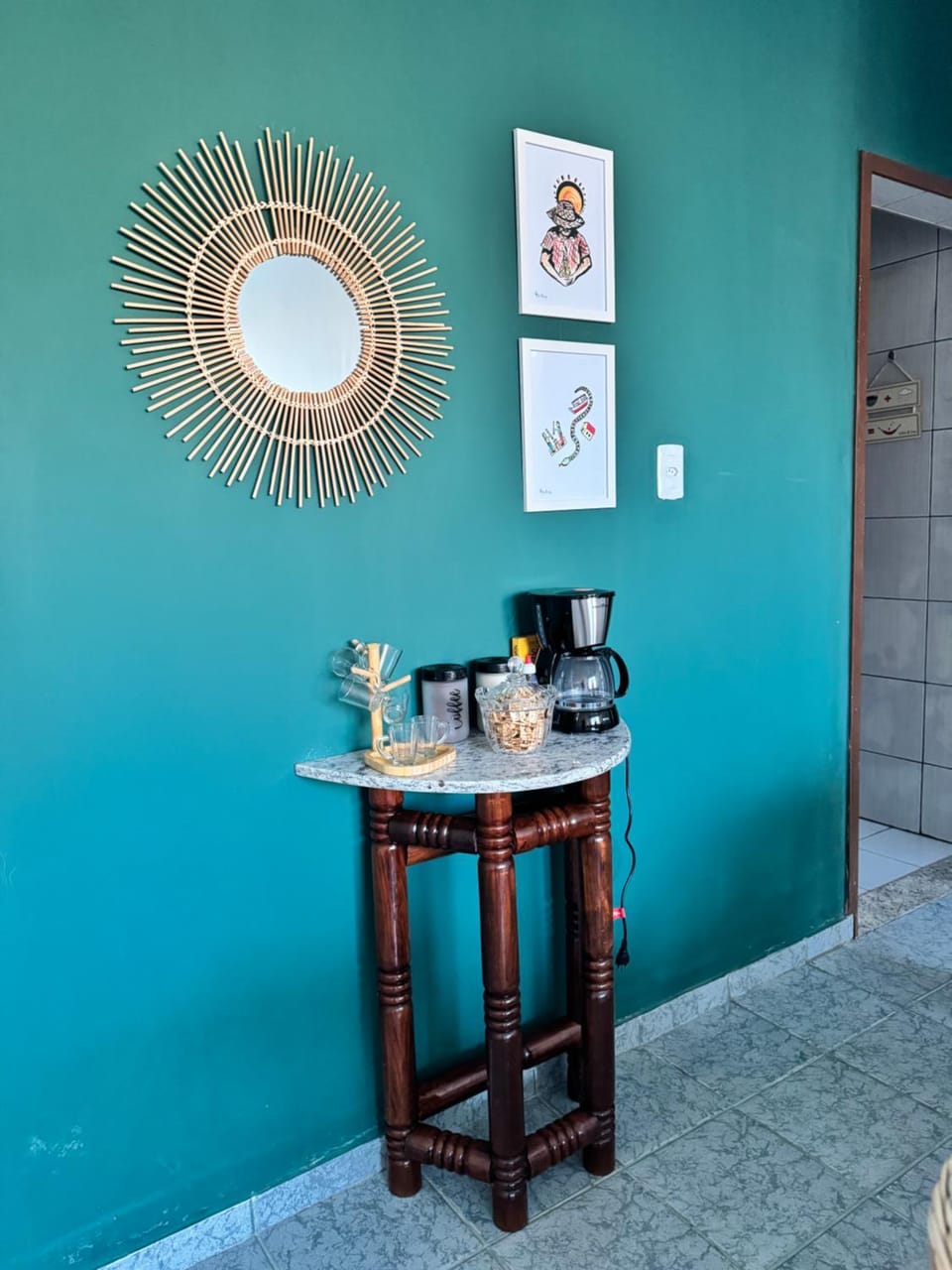 Coffee/tea facilities