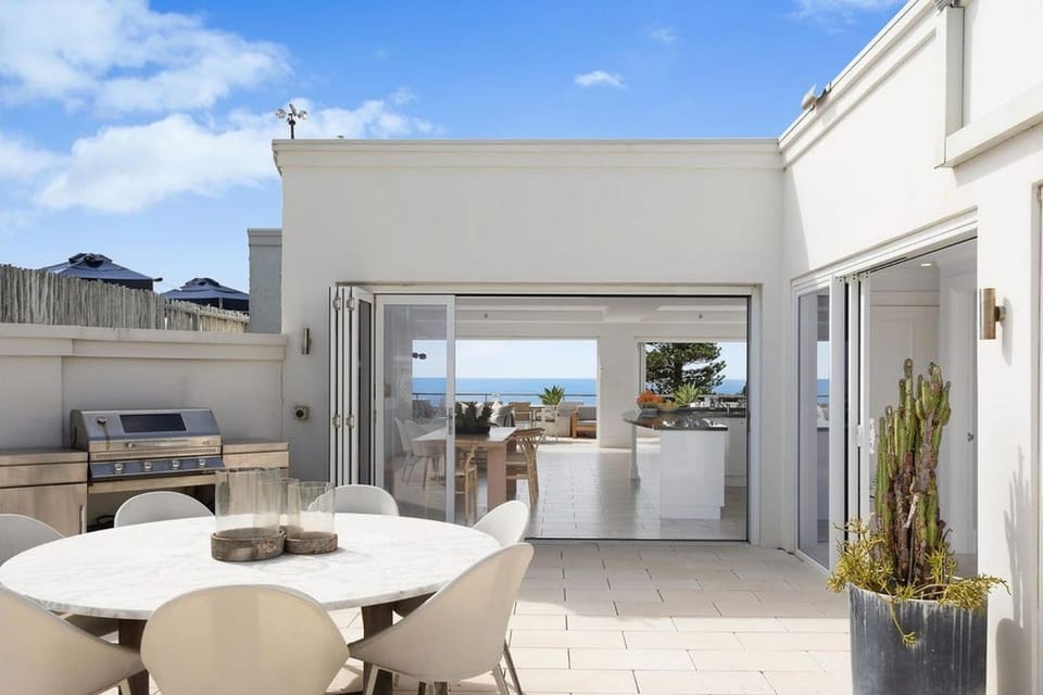 Bondi Chic Apartment in Sydney