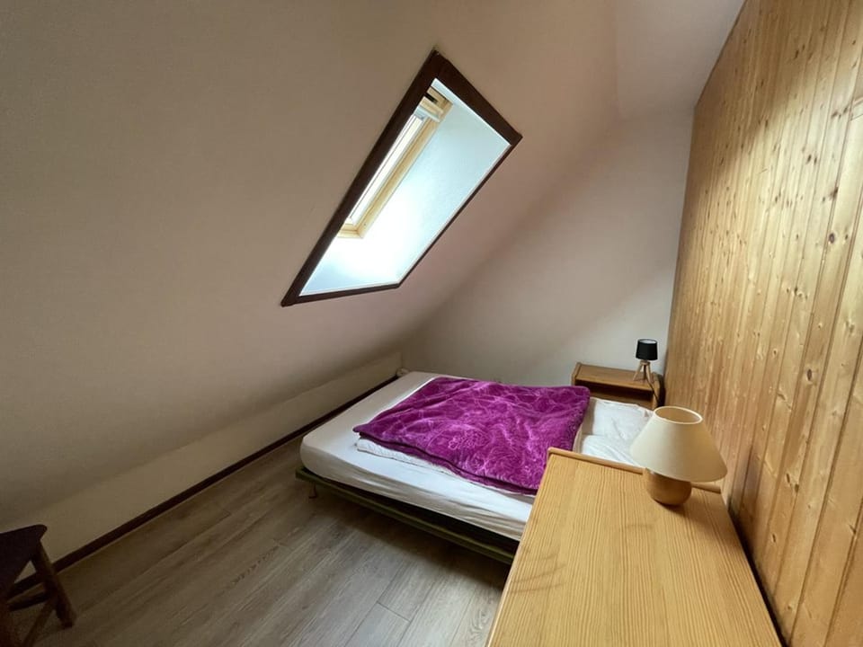 Duplex cosy 6-8 pers. pieds des pistes avec balcon - FR-1-787-88 Apartment in Auvergne-Rhône-Alpes