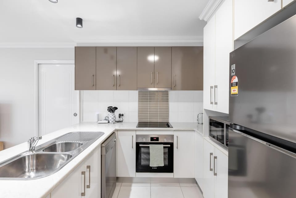 Westridge Precinct Perfection! Apartment in Toowoomba