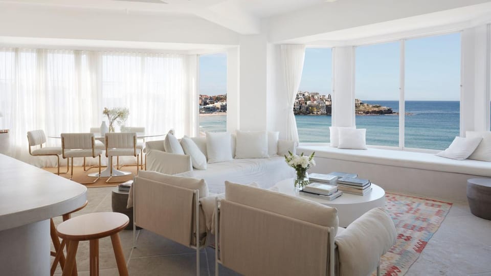 Little Bondi House in Sydney