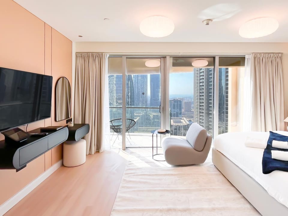 Kempinski residence Upgraded Studio l Burj Khalifa View Apartment in Dubai