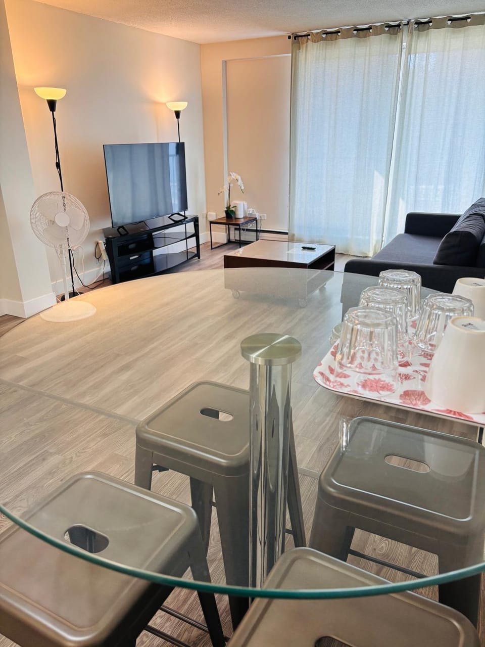 Cozy 1-Bedroom Condo with Parking Apartment in Calgary