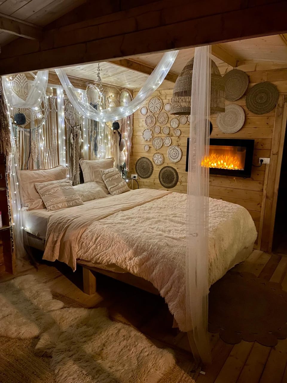 Cabane Coco bohème Nature lodge in Occitanie