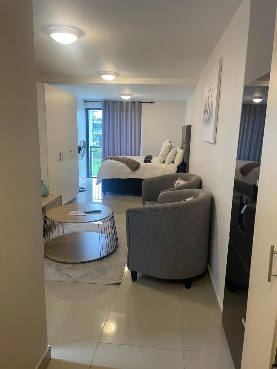 Umhlanga Profession Pad Apartment in Umhlanga