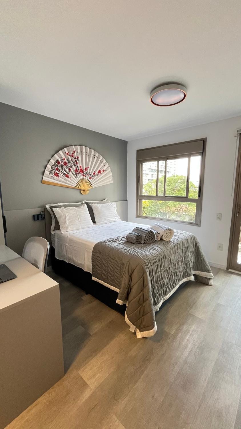 Bed, Photo of the whole room, Bedroom