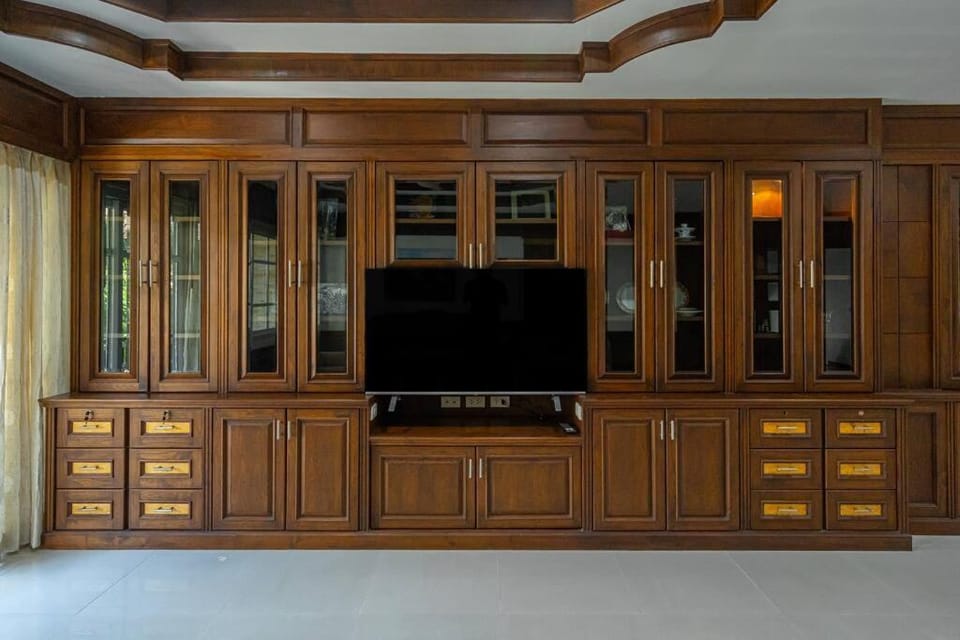 Communal lounge/ TV room, TV and multimedia, Evening entertainment
