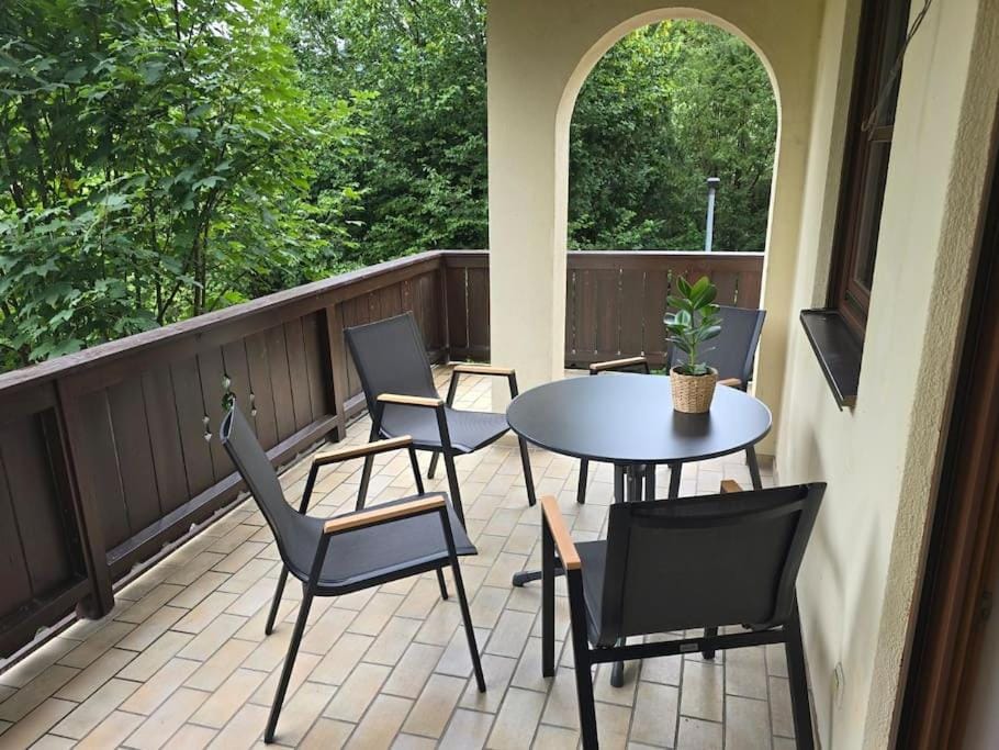Balcony/Terrace, Dining area, Garden view
