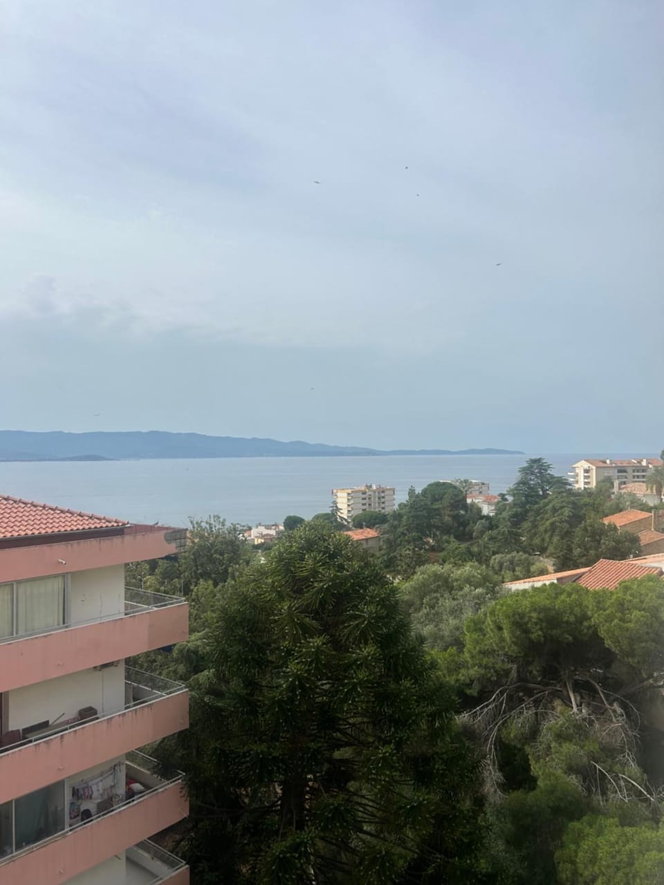 T2 vue mer à 8 min du centre ville d'Ajaccio et 1 min des plages Apartment in Ajaccio