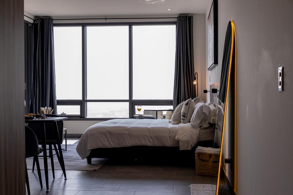 KingSize Suite in Reforma Jacuzzi & Awesome Mexico City View Apartment in Mexico City