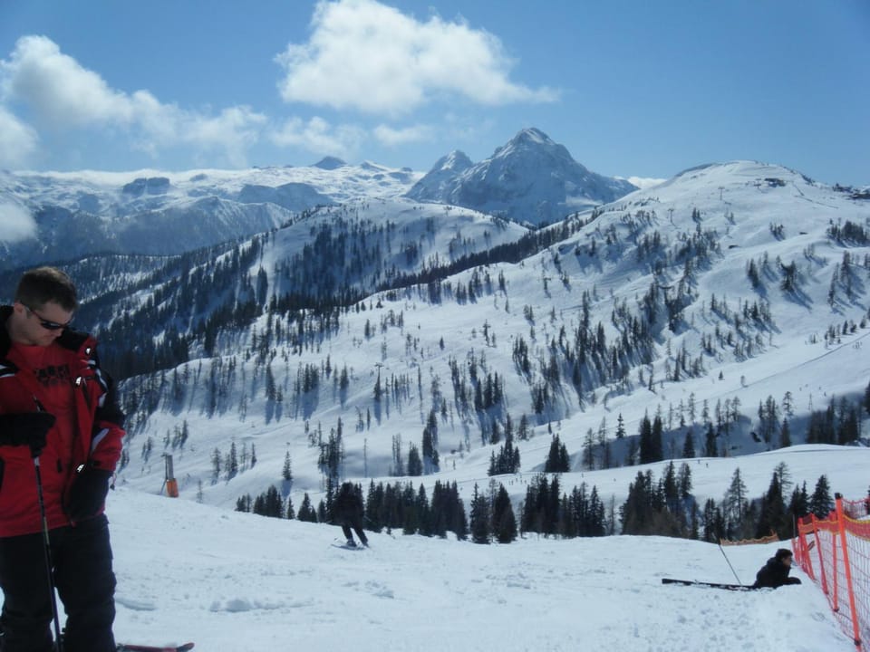 Skiing