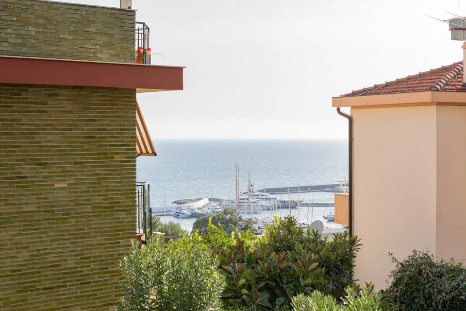 Property building, Natural landscape, Sea view