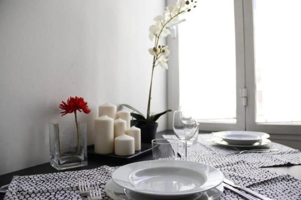Food and drinks, Dining area