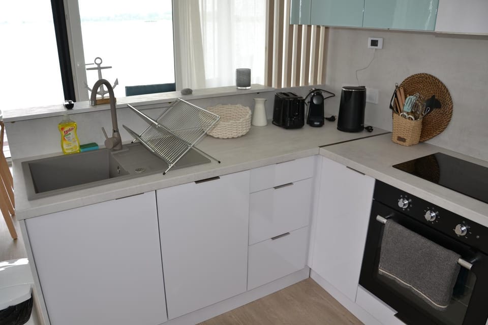 Sunrise Bay Apartment in Hungary